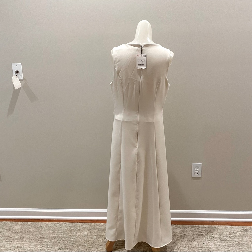 Zara NWT Cream Sleeveless Faux button Midi Dress attached Gold belt size Large - Picture 10 of 12